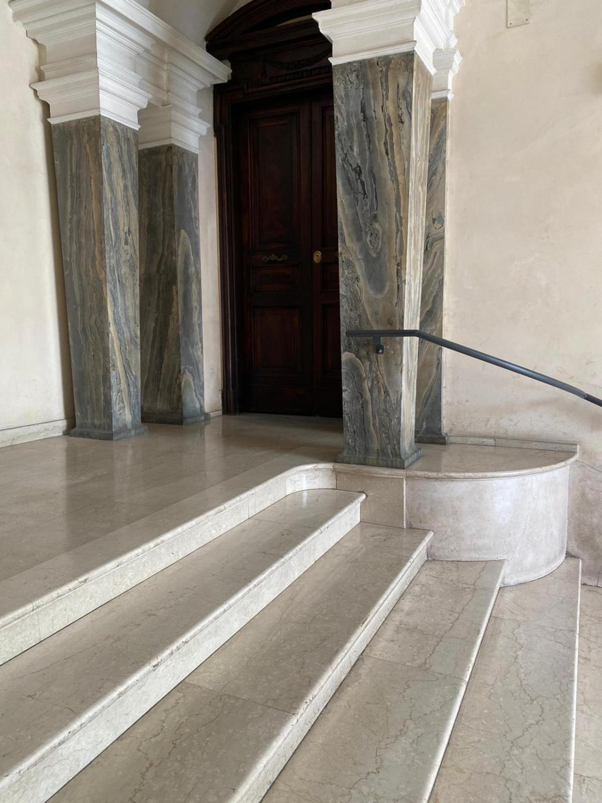 Palazzo Marescalchi Belli, Vicino Piazza Di Spagna Apartment Rom